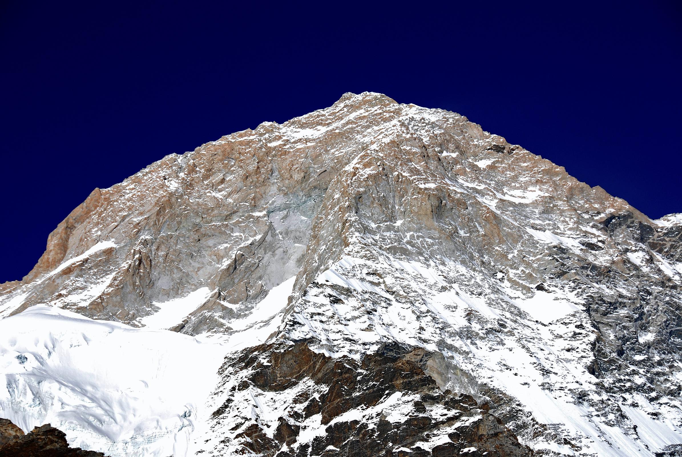 8 8 Makalu Late Afternoon From Sandy Camp